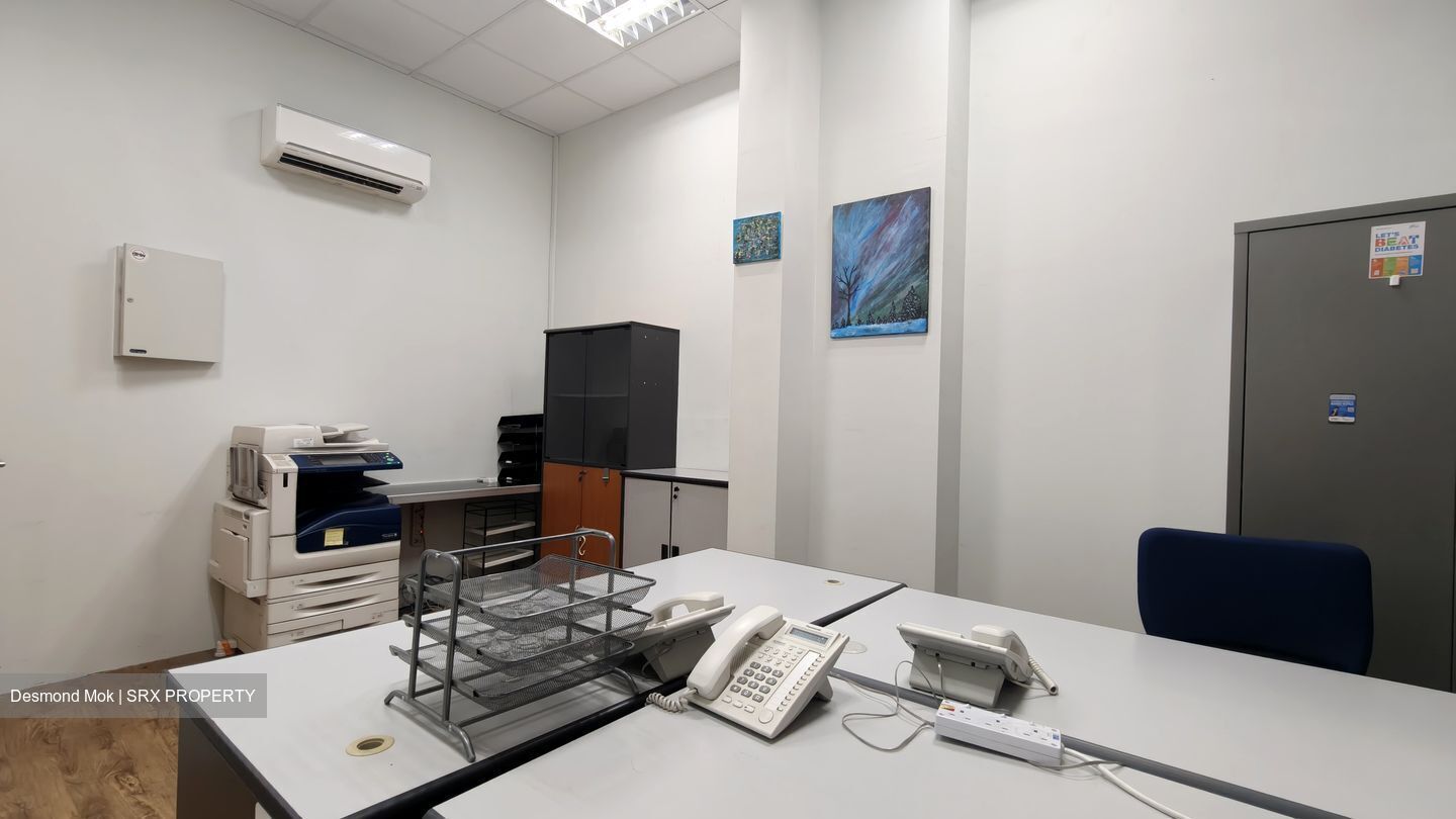 Primz Bizhub (D25), Office #595815721